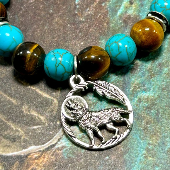 Handmade Wolf Charm Bracelet with Tiger Eye & Turquoise! - Picture 3 of 6